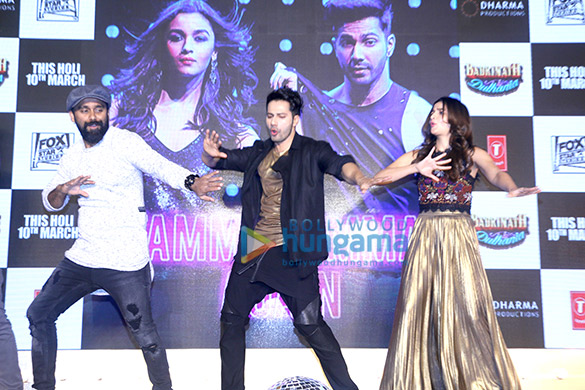 varun dhawan and alia bhatt at the song launch of tamma tamma 1