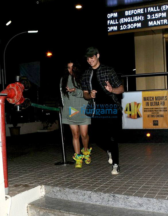 aarav kumar snapped at pvr juhu with friends 2