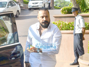 Aishwarya Rai Bachchan's father Krishnaraj Rai's prayer meet