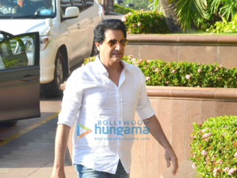 Aishwarya Rai Bachchan's father Krishnaraj Rai's prayer meet