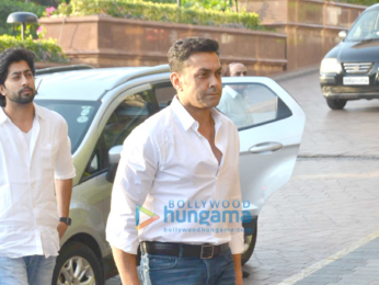 Aishwarya Rai Bachchan's father Krishnaraj Rai's prayer meet