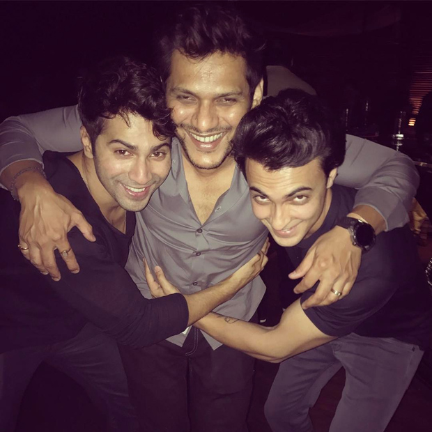 alia bhatt varun dhawan sonakshi sinha party hard at badrinath ki dulhania success bash 4