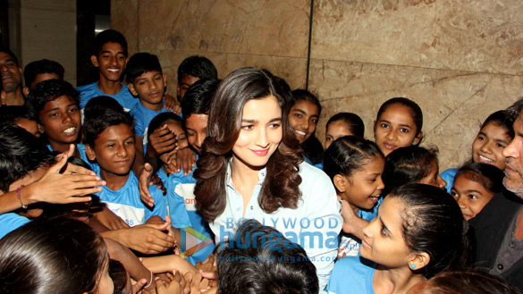 alia bhatt hosts a screening of beauty and the beast for ngo kids to celebrates her birthday 5
