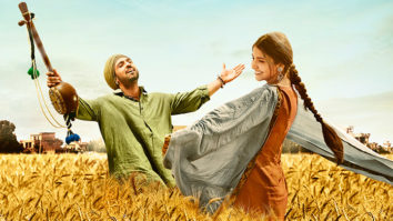 Anushka Sharma, Diljit Dosanjh’s Old School Romance In Phillauri
