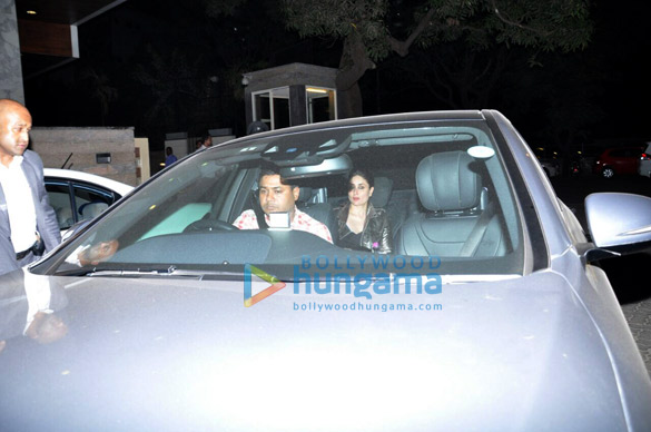 arbaaz khan malaika arora kareena kapoor khan and karisma kapoor party at a friends house warming bash 3