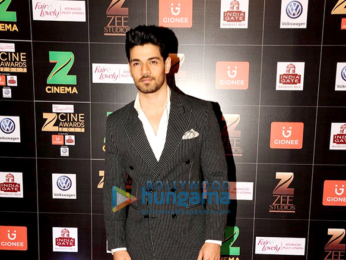 Celebs grace 'Zee Cine Awards 2017'