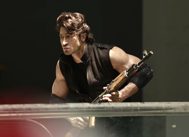 Commando 2 goes past 23 crore in Week One