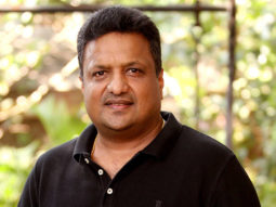 Did Kaabil director Sanjay Gupta just take a pot shot at Shah Rukh Khan?