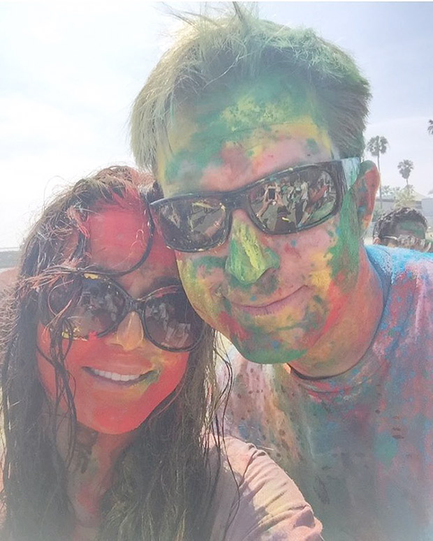 holi8 holi8