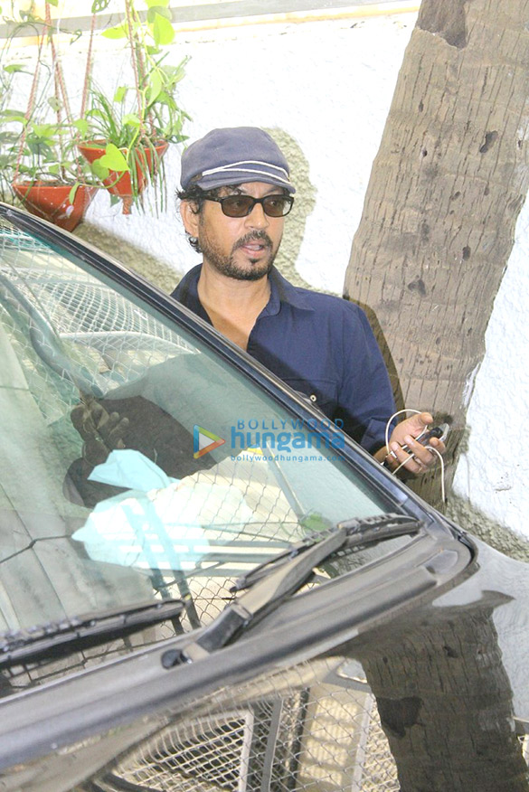 irrfan khan snapped in juhu 3
