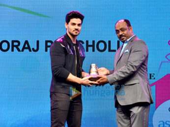Jacqueline Fernandez, Sonali Bendre, Rekha and many more grace the Asia Spa Awards 2016