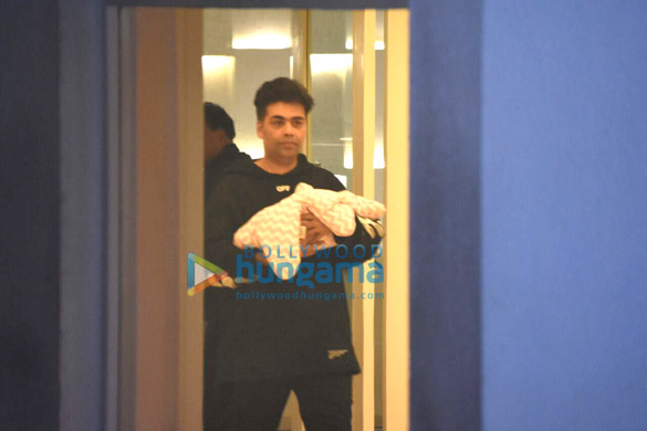 karan johar snapped taking his twins yash roohi home 2