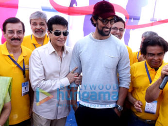 Kunal Kapoor and Jeetendra at 'Juhu Half Marathon'