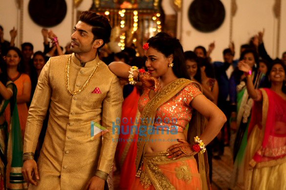 laali ki shaadi mein laddoo deewana 13