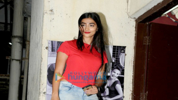 Pooja Hegde snapped post screening of ‘Lion’ at PVR, Juhu