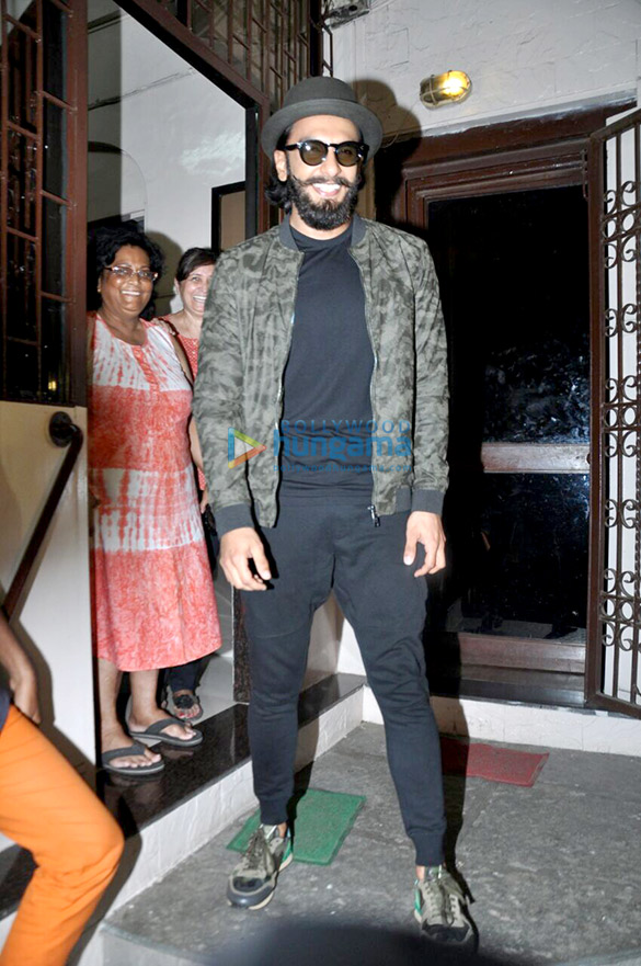 ranveer singh snapped post dubbing at bandra studio 6