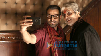 When Ronit Roy got a chance to indulge his Photography obsession on Sarkar 3 sets