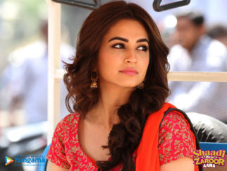 Wallpapers Of The Movie Shaadi Mein Zaroor Aana