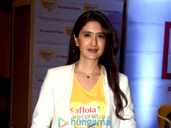 Shilpa Shetty and Pooja Makhija at the launch of ‘Saffola Muesli’