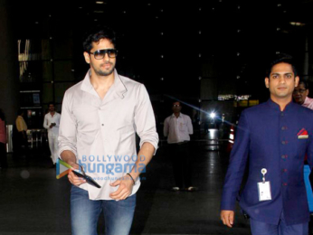 Sidharth Malhotra arrives back from Goa