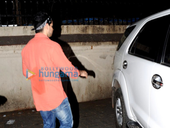 Sooraj Pancholi snapped hiding his face from paparazzi