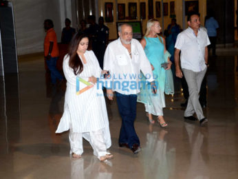 Suniel Shetty's father prayer meet in Worli