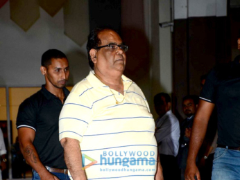 Suniel Shetty's father prayer meet in Worli