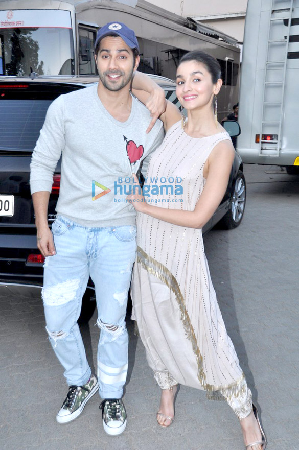 varun dhawan alia bhatt at badrinath ki dulhania promotions 1
