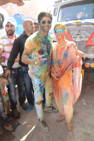 Varun Dhawan & Alia Bhatt grace the Zoom Holi Party 2017