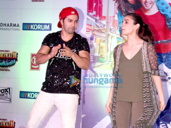 Varun Dhawan & Alia Bhatt promote 'Badrinath Ki Dulhania' at Korum Mall, Thane