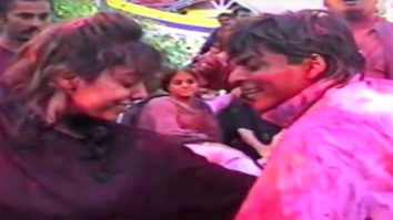 Watch: Here’s how a FULLY DRENCHED Shah Rukh Khan and Gauri Khan celebrated Holi