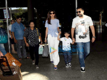 Aamir Khan and Shilpa Shetty snapped at the airport