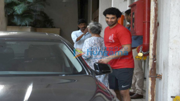 Aditya Roy Kapoor snapped playing cricket with kids in Bandra