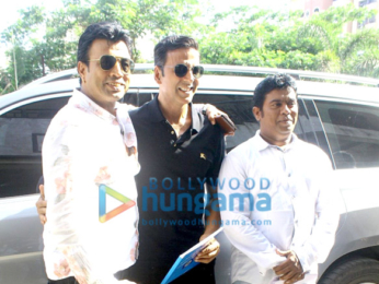 Akshay Kumar launches the insurance scheme for movie stunt men