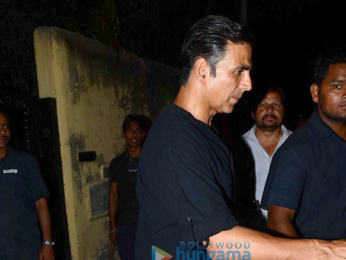 Akshay Kumar snapped post his shoot for 'Padman' in Bandra