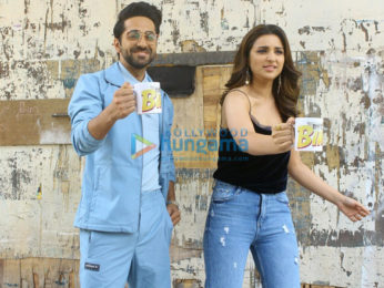 Ayushmann Khuranna and Parineeti Chopra snapped promoting their film 'Meri Pyaari Bindu'
