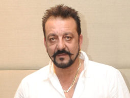 BREAKING: Non-bailable arrest warrant against Sanjay Dutt. Read here to find out why!