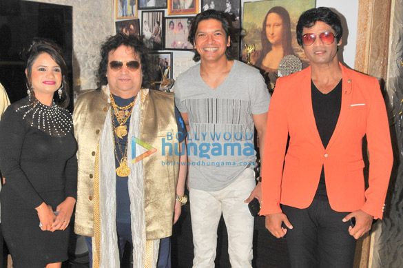bappi shaan and others at the song recording session of the film do pal pyar ke 3