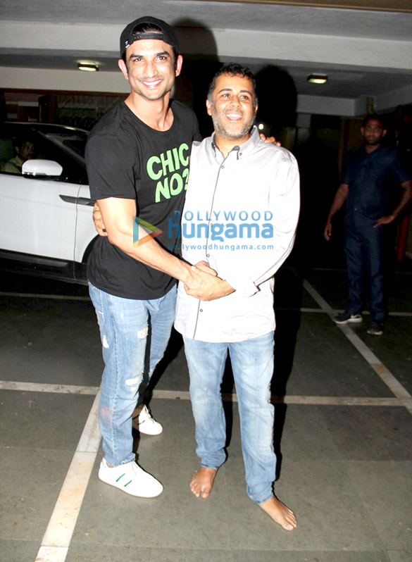 Sushant Singh Rajput, Shraddha Kapoor and Arjun Kapoor grace Chetan Bhagat’s birthday bash Sushant Singh Rajput, Shraddha Kapoor and Arjun Kapoor grace Chetan Bhagat’s birthday bash