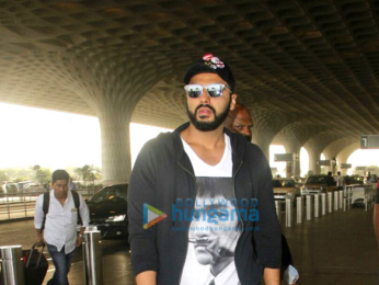 Deepika Padukone, Shraddha Kapoor, Arjun Kapoor and many more snapped at the airport
