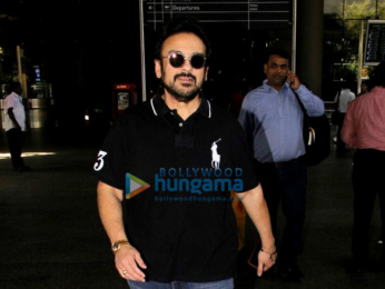 Deepika Padukone, Shraddha Kapoor, Arjun Kapoor and many more snapped at the airport
