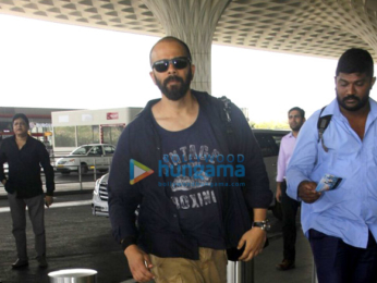 Deepika Padukone, Shraddha Kapoor, Arjun Kapoor and many more snapped at the airport