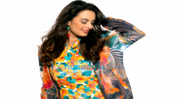 Celebrity Photos of Evelyn Sharma