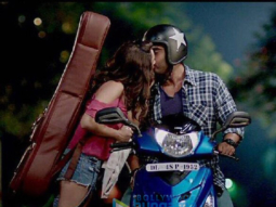 Check out: Arjun Kapoor and Shraddha Kapoor seal their love story with a kiss