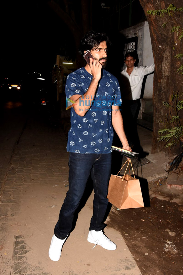 harshvardhan kapoor snapped post dinner at the korner house 4
