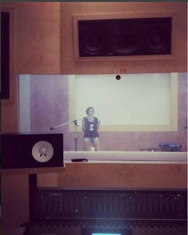 Here’s how Parineeti Chopra responded to trolls calling her ‘Maana Ke Hum Yaar Nahin’ recording session autotuned