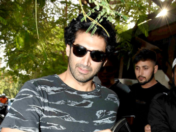Jacqueline Fernandez, Esha Gupta & Aditya Roy Kapoor snapped in Bandra