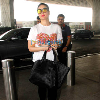Kareena Kapoor Khan and Preity Zinta snapped at the airport