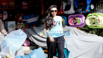 Karisma Kapoor snapped shopping in Bandra