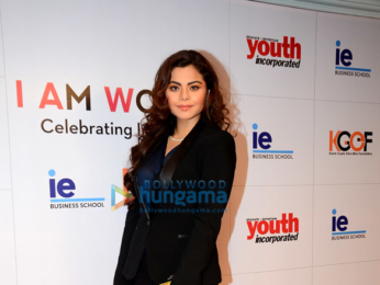 Krishika Lulla, Farah Khan Ali and Amruta Fadnavis honoured with the 'I Am Woman' awards